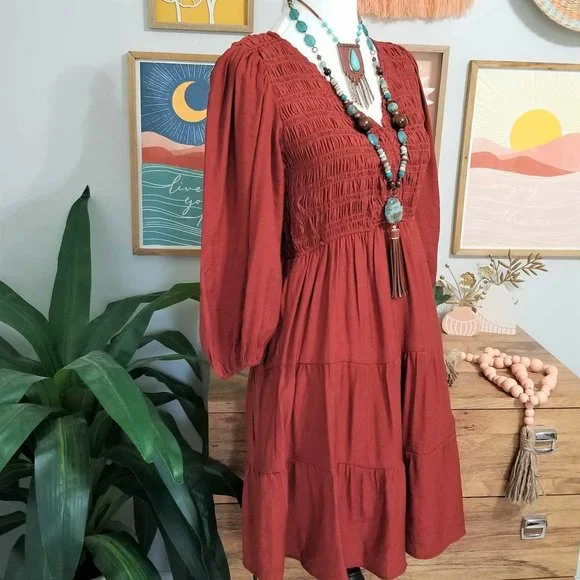 Dress. Smocked, Tiered. Paprika Color. Blu Pepper Brand. Size Medium. - Picture 3 of 10